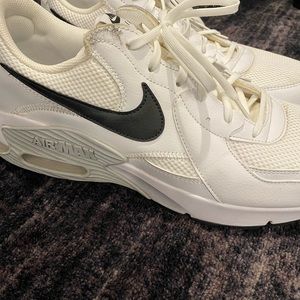 Nike Men’s size 13 sneaker